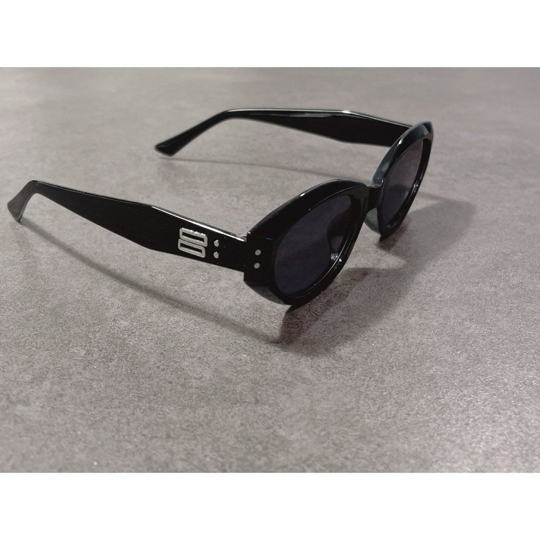 スクエア　サングラス　レクタングル　黒縁　ウェリントン　遮光　UVカット　レトロ メンズのファッション小物(サングラス/メガネ)の商品写真