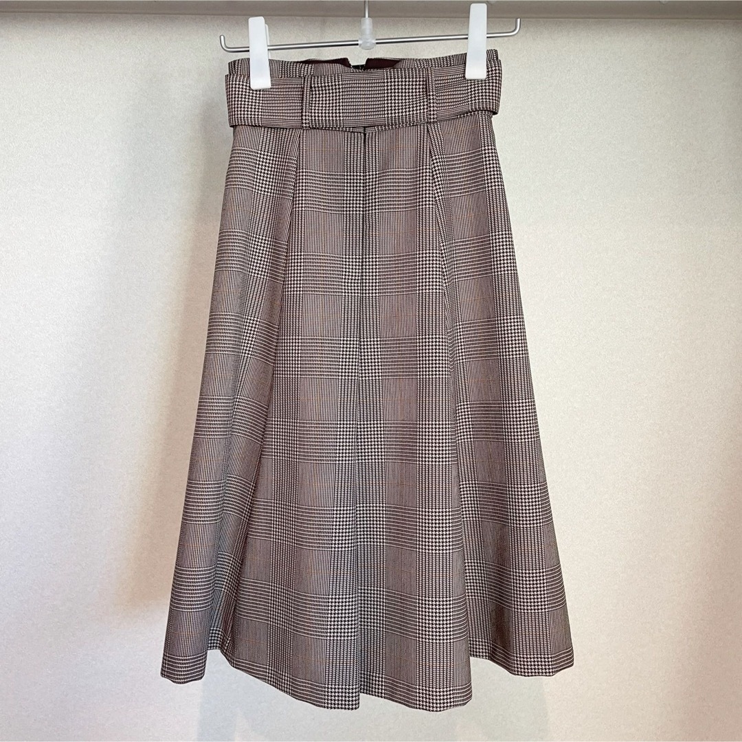 Mystrada(マイストラーダ)のマイストラーダ チェックフレアスカート ブラウン ベルト フレア レディースのスカート(ロングスカート)の商品写真