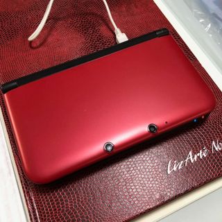 【美品】ニンテンドー 3DS LL 本体 + 真・女神転生他ソフト3本