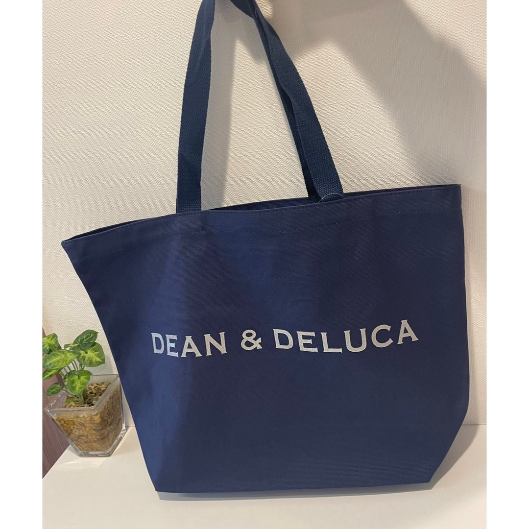 DEAN & DELUCA(ディーンアンドデルーカ)の新品★DEAN&DELUCA ディーンアンドデルーカトートバッグLサイズ レディースのバッグ(トートバッグ)の商品写真