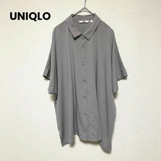 ユニクロ(UNIQLO)のxx6 ユニクロ UNIQLO/レーヨンブラウス/トップス/襟付き/グレー(シャツ/ブラウス(半袖/袖なし))