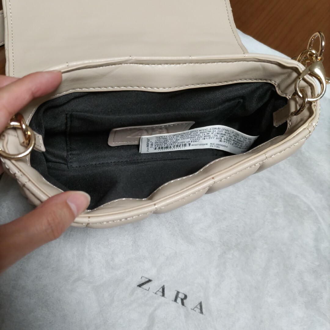 ZARA(ザラ)のZARAバッグ レディースのバッグ(ショルダーバッグ)の商品写真