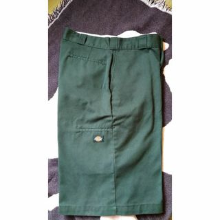 ディッキーズ(Dickies)のdickies ダーク グリーン ハーフ ショート パンツ　36 インチ(ショートパンツ)