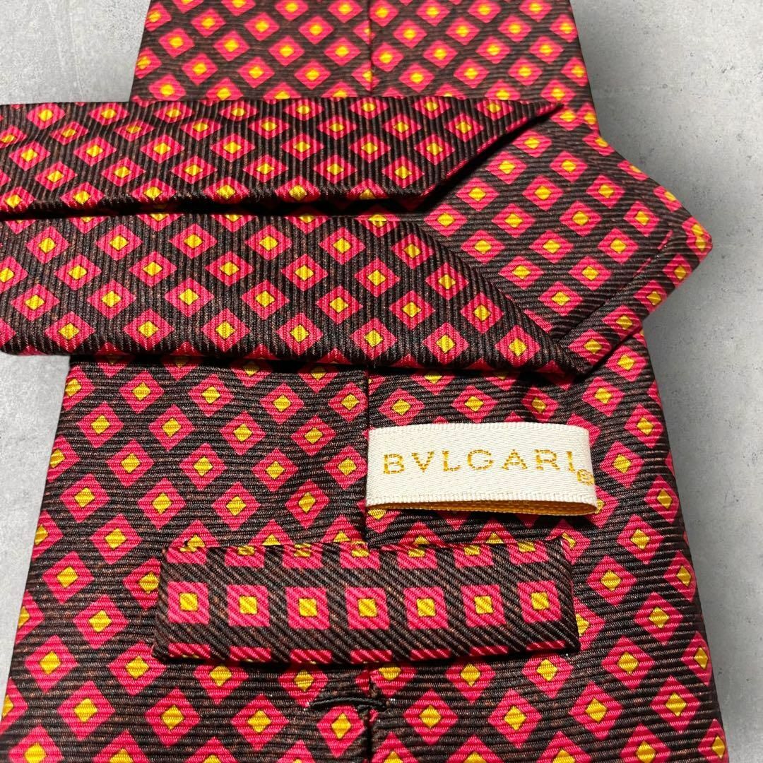 BVLGARI(ブルガリ)の美品 BVLGARI ブルガリ セッテピエゲ 格子柄 ドット柄 ネクタイ レッド メンズのファッション小物(ネクタイ)の商品写真