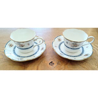 ナルミ(NARUMI)のNARUMI シャリラムーン　コーヒーカップ＆ソーサー2客　ナルミ　食器　陶磁器(グラス/カップ)