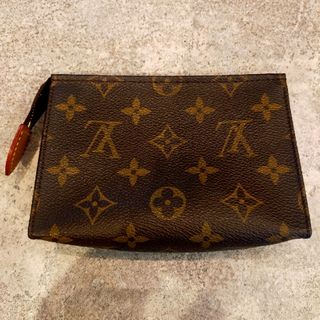 LOUIS VUITTON - LOUIS VUITTON ポーチ