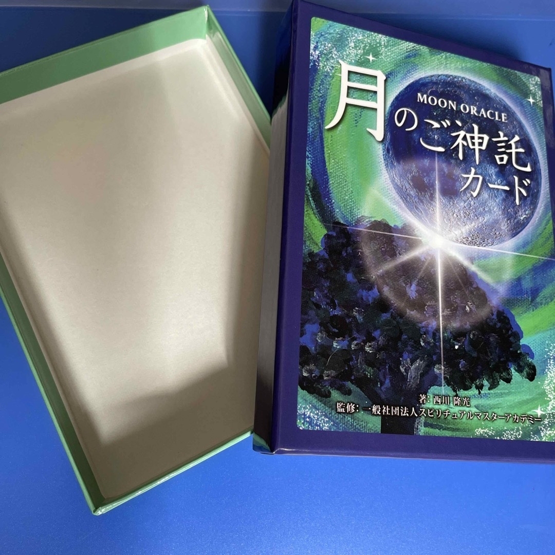 ＭＯＯＮ　ＯＲＡＣＬＥ　月のご神託カード エンタメ/ホビーの本(趣味/スポーツ/実用)の商品写真