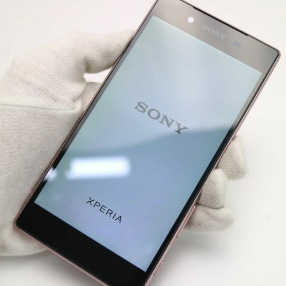 SONY(ソニー)の中古 au SOV32 Xperia Z5 ピンク  SIMロック解除済み M333 スマホ/家電/カメラのスマートフォン/携帯電話(スマートフォン本体)の商品写真