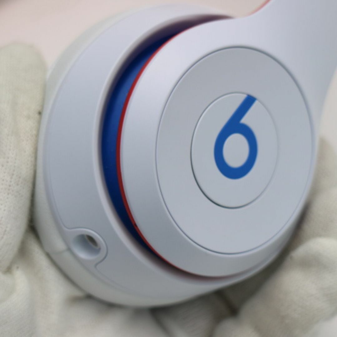 Beats by Dr Dre(ビーツバイドクタードレ)の新品同様 Beats solo3 wireless MV8V2PA/A M333 スマホ/家電/カメラのオーディオ機器(ヘッドフォン/イヤフォン)の商品写真