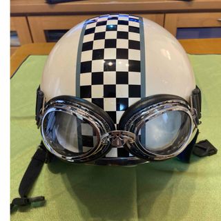 オージーケーカブト(OGK KABUTO)のバイク　ハーフヘルメット（ゴーグル付）(ヘルメット/シールド)