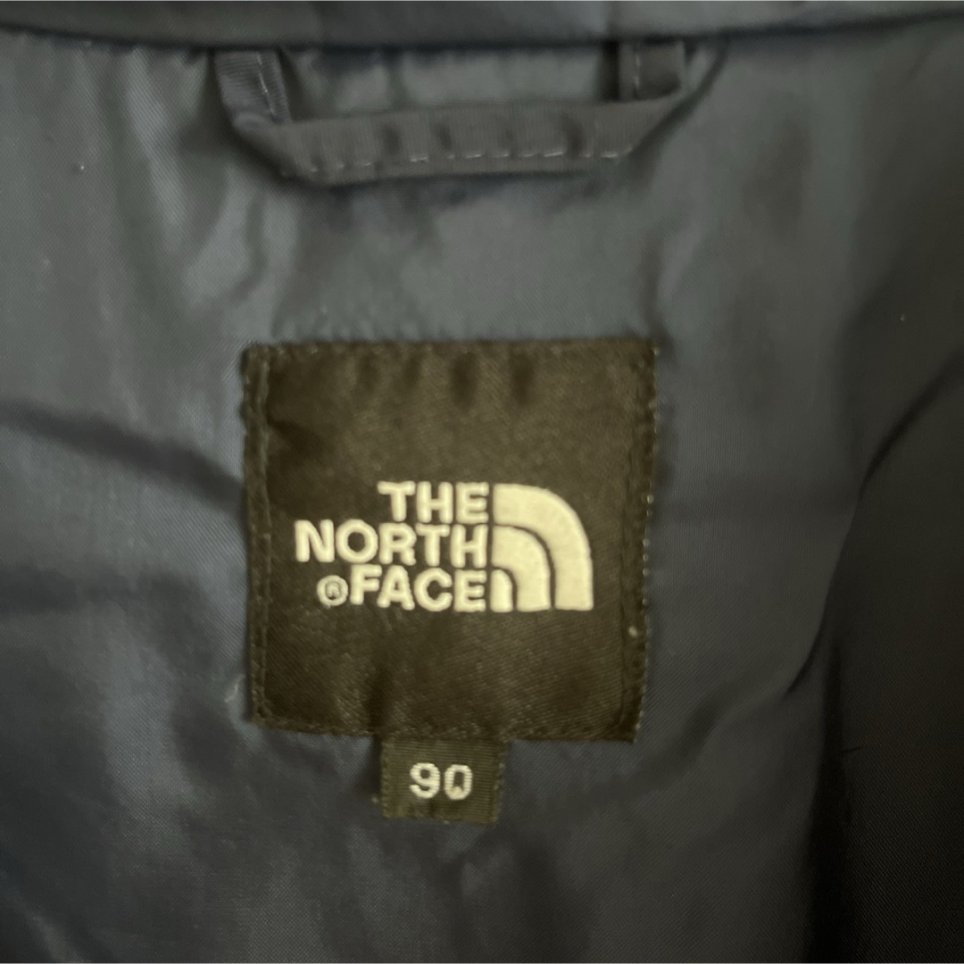 THE NORTH FACE(ザノースフェイス)のノースフェイス　マウンテンパーカー　ネイビー　レディースＬ レディースのジャケット/アウター(ナイロンジャケット)の商品写真