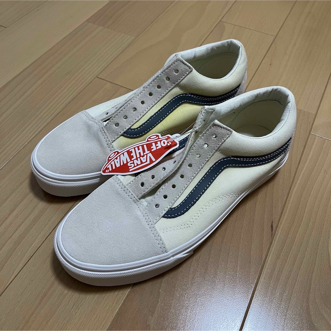 VANS(ヴァンズ)のVANS OLD SKOOL BEAUTY&YOUTH NAVY メンズの靴/シューズ(スニーカー)の商品写真