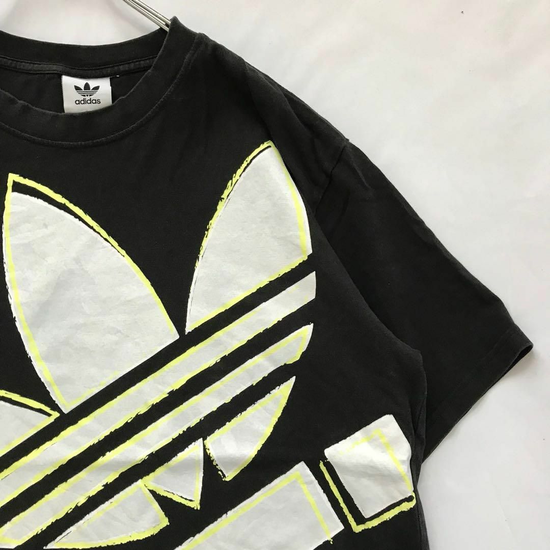 adidas(アディダス)のadidas グラフィックTシャツ メンズのトップス(Tシャツ/カットソー(半袖/袖なし))の商品写真