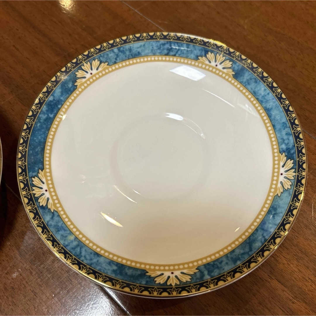 WEDGWOOD(ウェッジウッド)のウェッジウッドCURZONカップ&ソーサー2客セット インテリア/住まい/日用品のキッチン/食器(グラス/カップ)の商品写真