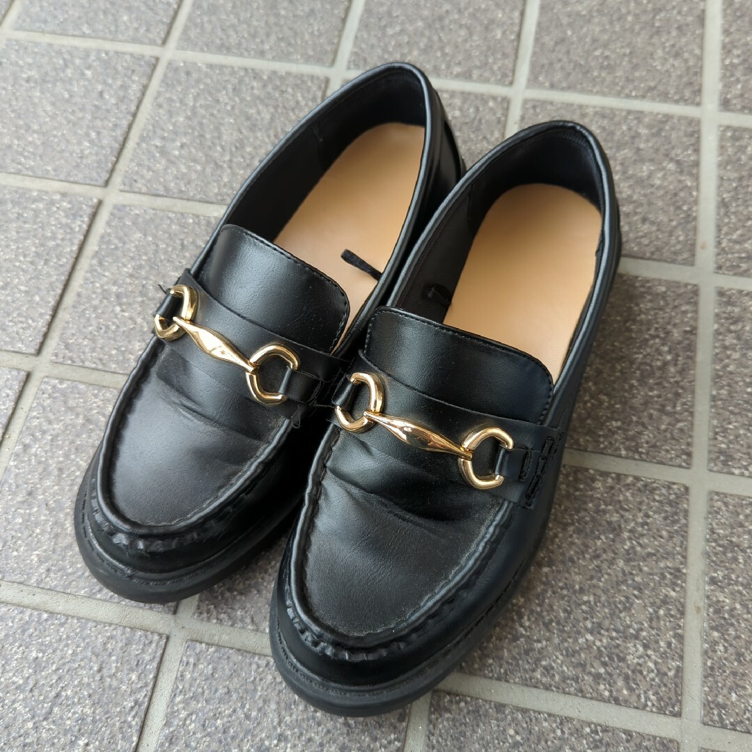 GU(ジーユー)のGU ジーユー　ローファー　Sサイズ　ブラック レディースの靴/シューズ(ローファー/革靴)の商品写真