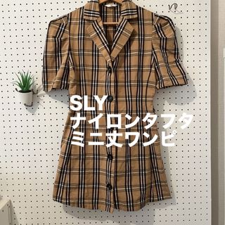 スライ(SLY)の【美品】ナイロンタフタ/ SLY タータンチェックミニワンピース　ベージュ×茶(ミニワンピース)