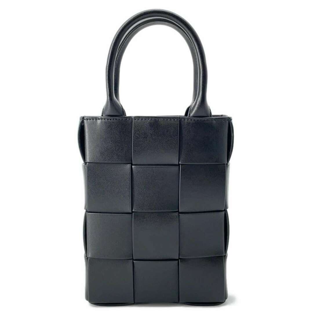 Bottega Veneta(ボッテガヴェネタ)のボッテガヴェネタ ハンドバッグ カセット ミニ レザー 758055 BOTTEGA VENETA 2wayショルダーバッグ 黒 レディースのバッグ(ハンドバッグ)の商品写真