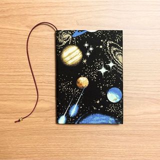 【 文庫本 】ブックカバー   ハンドメイド 宇宙 ゴールド(ブックカバー)