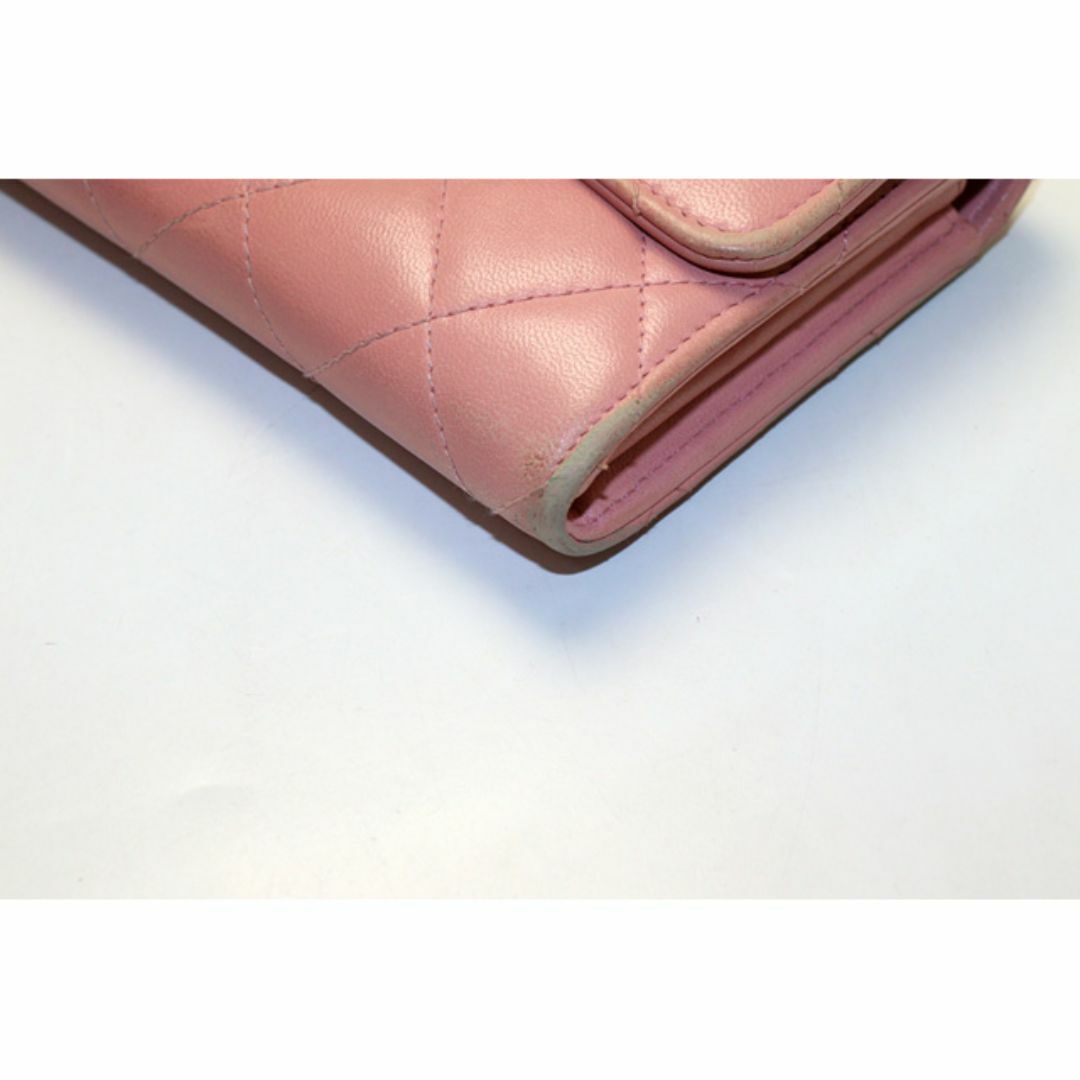 CHANEL(シャネル)のシャネル 24番台 マトラッセ 2つ折り長財布■04sr04700014 レディースのファッション小物(財布)の商品写真