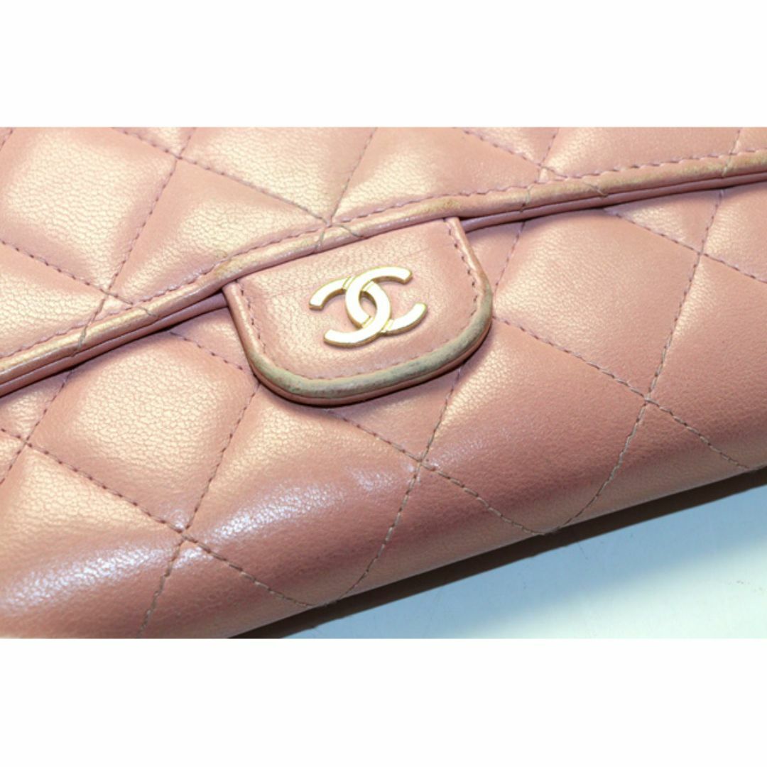 CHANEL(シャネル)のシャネル 24番台 マトラッセ 2つ折り長財布■04sr04700014 レディースのファッション小物(財布)の商品写真