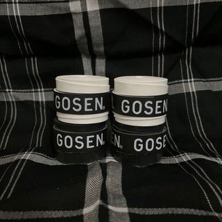 ゴーセン(GOSEN)の即購入OK!即発送！GOSEN テニスグリップテープ 黒　白　4個(その他)