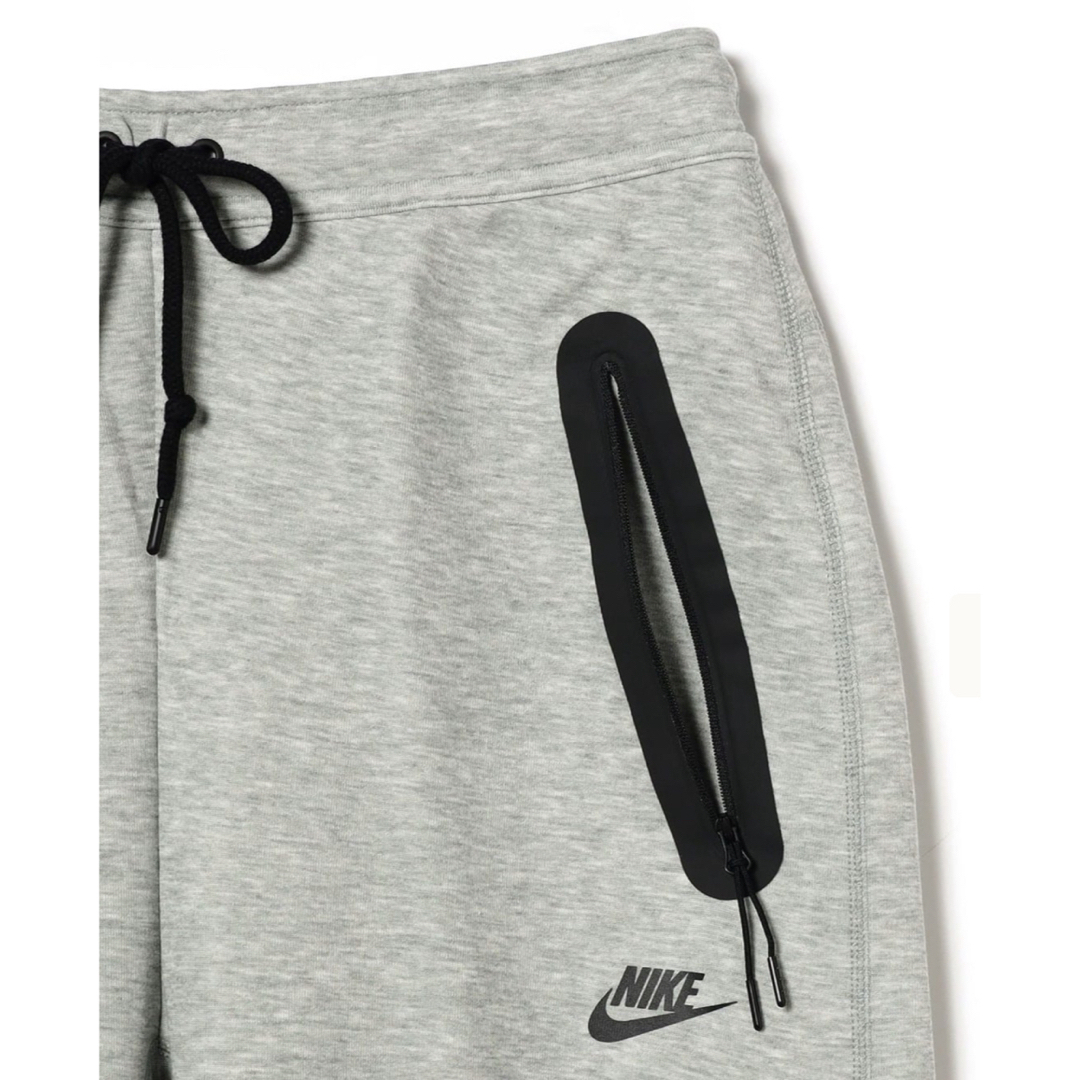 NIKE - ☆新品タグ付☆ ナイキ テック フリース オープンヘム NIKE - ☆新品タグ付☆ ナイキ テック フリース オープンヘム