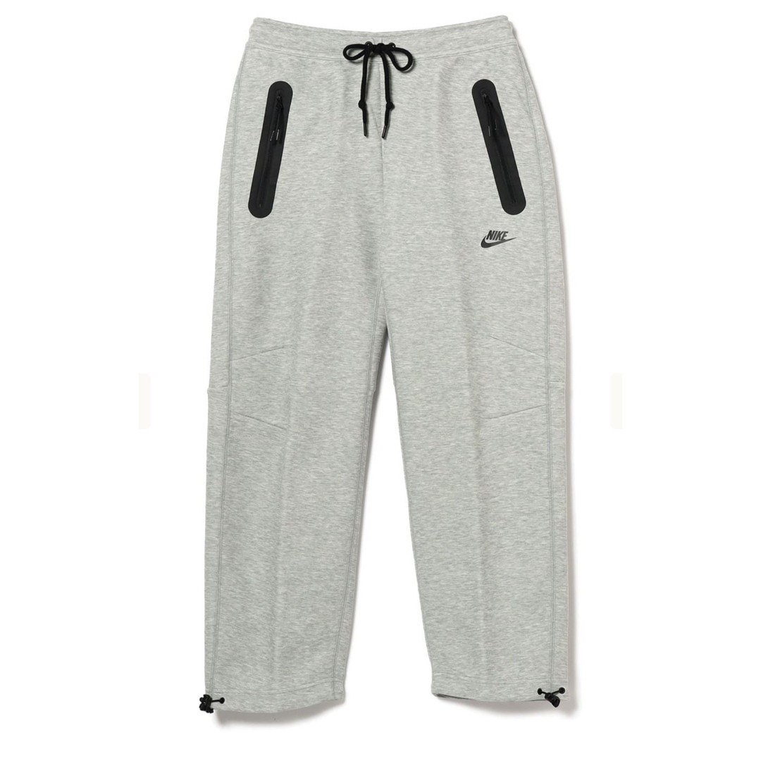 NIKE - ☆新品タグ付☆ ナイキ テック フリース オープンヘム NIKE - ☆新品タグ付☆ ナイキ テック フリース オープンヘム