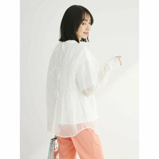 グリーンパークス(green parks)の【オフホワイト】ELENCARE DUE シアーバックリボンチュニック 24SS/レディース/バンドカラー/春夏/長袖/体型カバー(ミニワンピース)