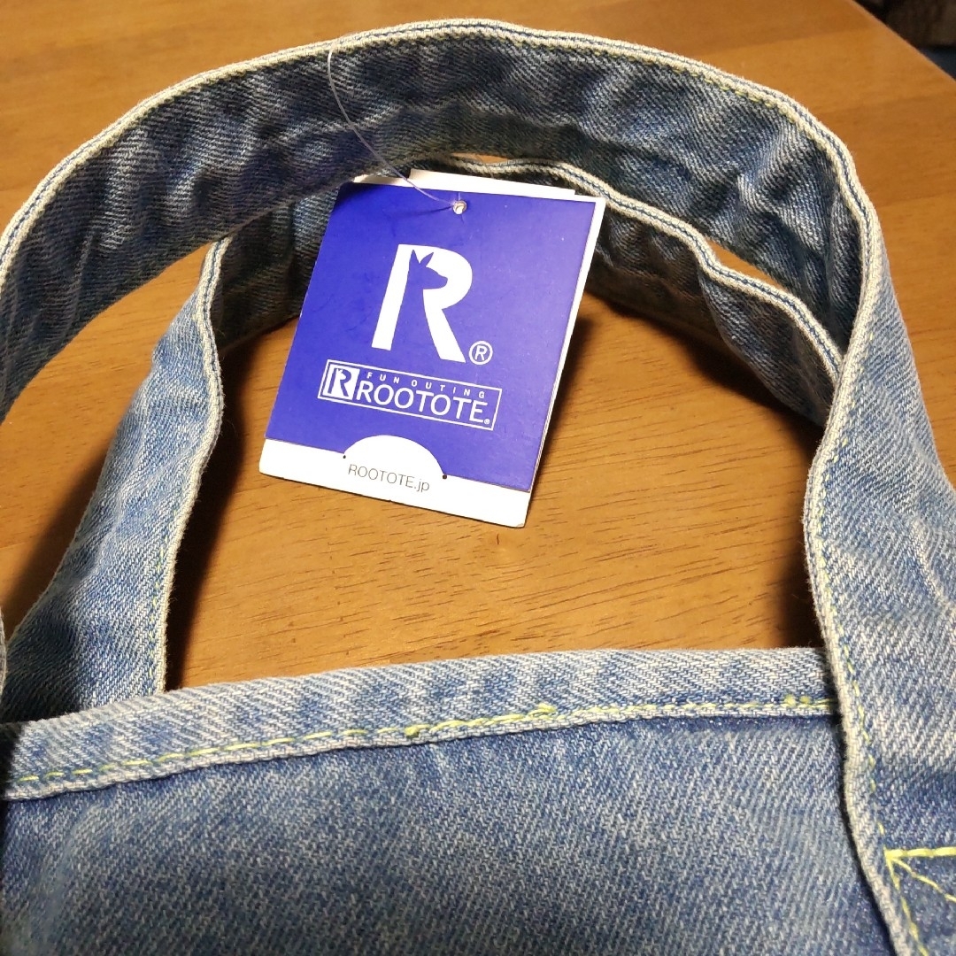 ROOTOTE(ルートート)のルートート　スヌーピー刺繍トートバッグ レディースのバッグ(トートバッグ)の商品写真