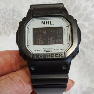 ジーショック(G-SHOCK)の美品　MHL  コラボ　G-SHOCK ブラック(腕時計)