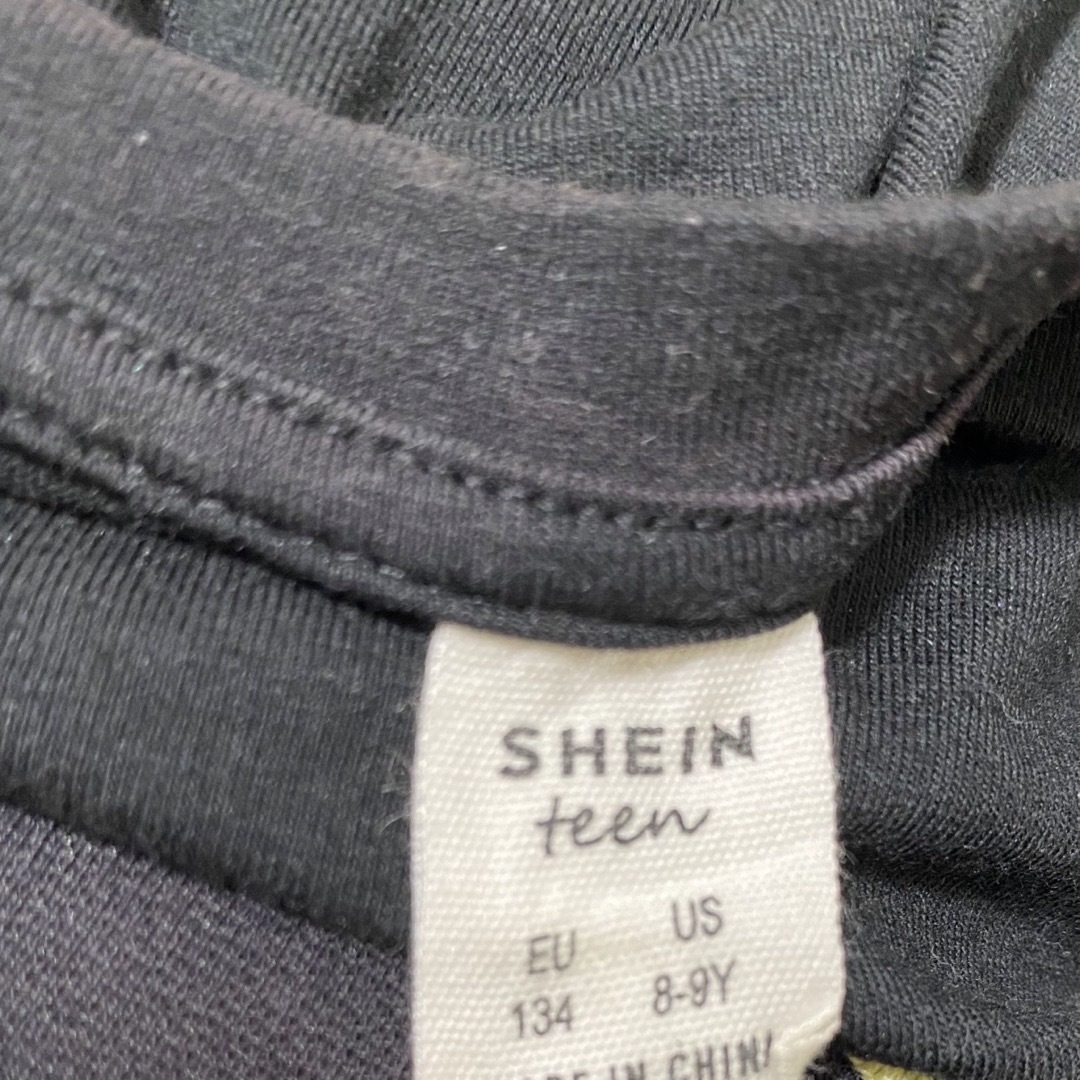 SHEIN(シーイン)のSHEIN トップス キッズ/ベビー/マタニティのキッズ服女の子用(90cm~)(Tシャツ/カットソー)の商品写真