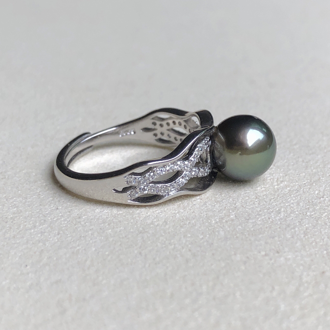 本真珠　南洋黒蝶真珠　タヒチパール　グリーン虹色　s925リング レディースのアクセサリー(リング(指輪))の商品写真