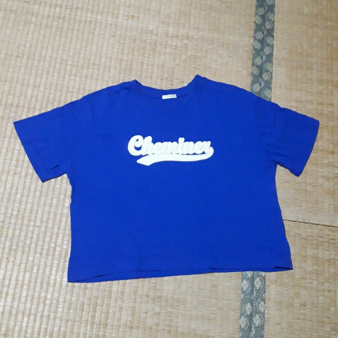 HONEYS(ハニーズ)のロゴ入りTシャツ(少し薄い青) レディースのトップス(Tシャツ(半袖/袖なし))の商品写真