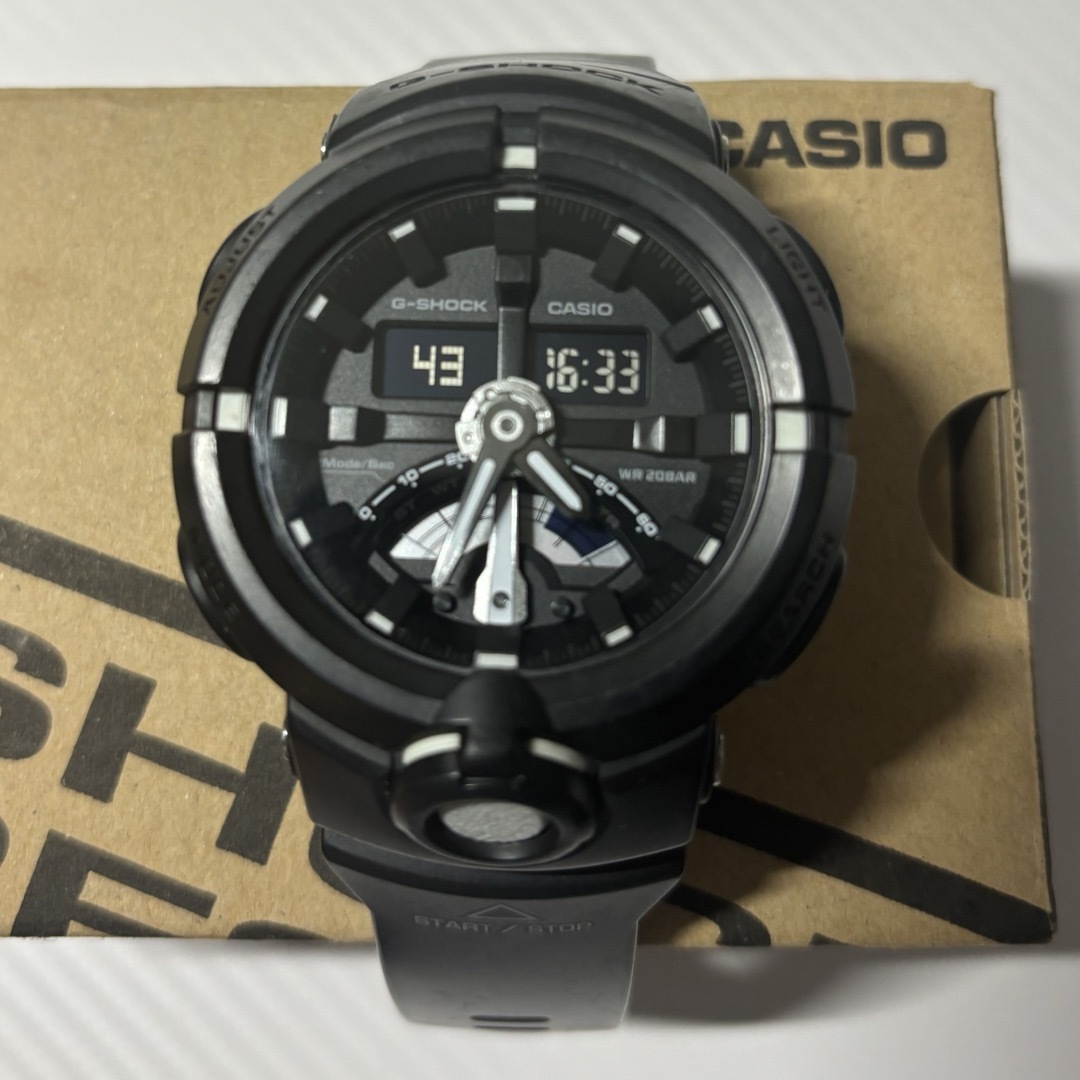 CASIO(カシオ)のCASIO G-SHOCK GA-500-1AJF 中古 メンズの時計(腕時計(アナログ))の商品写真