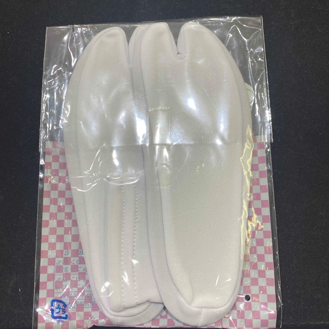 七五三　子供用　足袋　15〜16  Sサイズ キッズ/ベビー/マタニティのキッズ靴/シューズ(15cm~)(下駄/草履)の商品写真