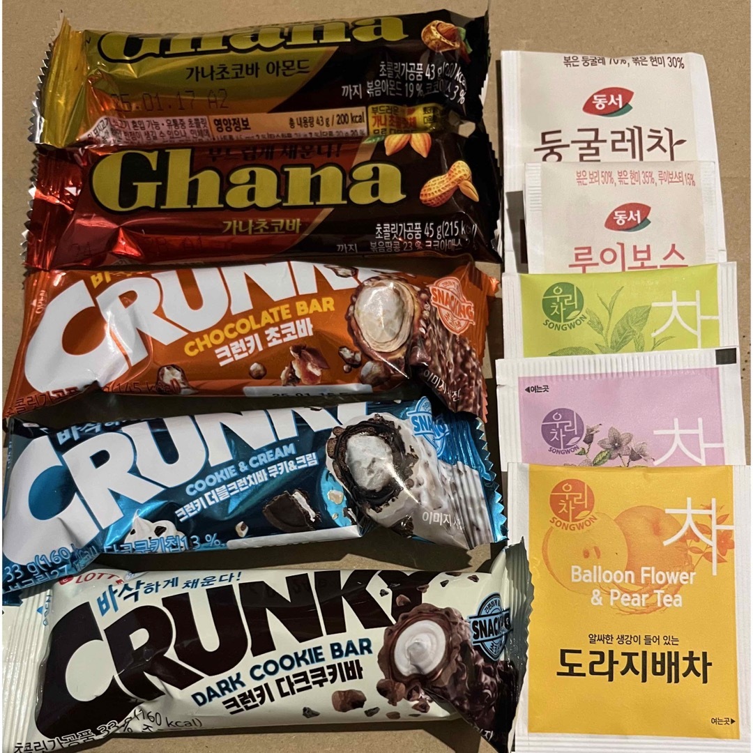 5種類の韓国チョコバー➕5種類の韓国茶 食品/飲料/酒の食品(菓子/デザート)の商品写真