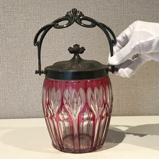 バカラ(Baccarat)の希少オールドサンルイSt louisビスケットジャー被せピンクレッド☆クリスタル(グラス/カップ)