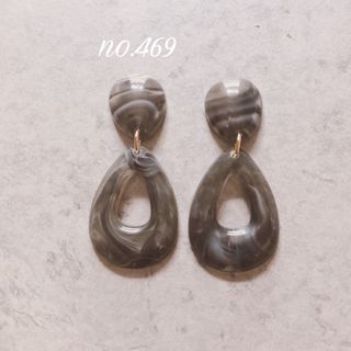 no.469 雫 クリアグレー ピアス、イヤリング(イヤリング)