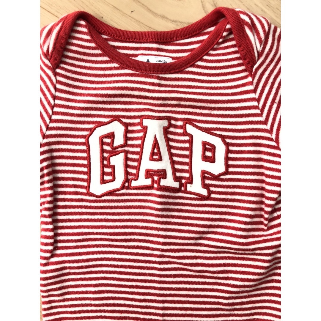 babyGAP(ベビーギャップ)の☆babyGap/ベビーギャップ☆ボーダー長袖コットンボディ70☆  キッズ/ベビー/マタニティのベビー服(~85cm)(ロンパース)の商品写真