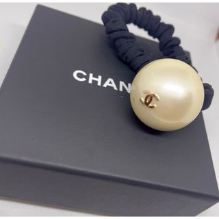 CHANEL - 激安✨CHANEL本物シャネルフェイクパールヘアゴムシュシュココマーク