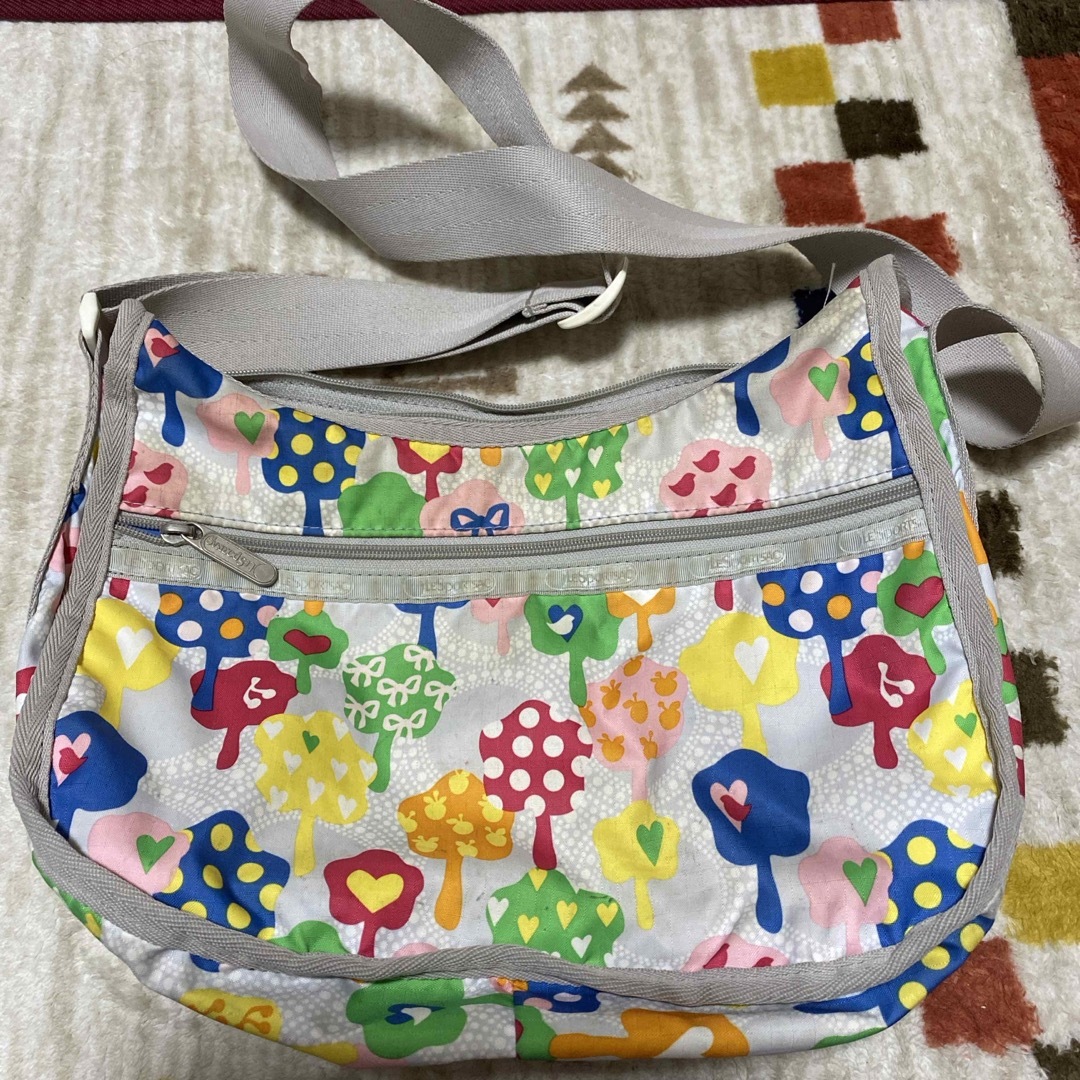 LeSportsac(レスポートサック)のLesportsac ショルダーバック 。レスポートサック レディースのバッグ(ショルダーバッグ)の商品写真