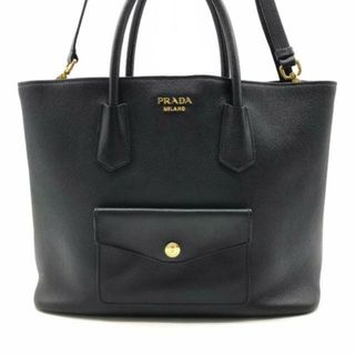 プラダ(PRADA)の美品 PRADA プラダ ロゴ金具 サフィアーノ レザー 2WAY トート ショルダー バッグ ブラック a3051(トートバッグ)