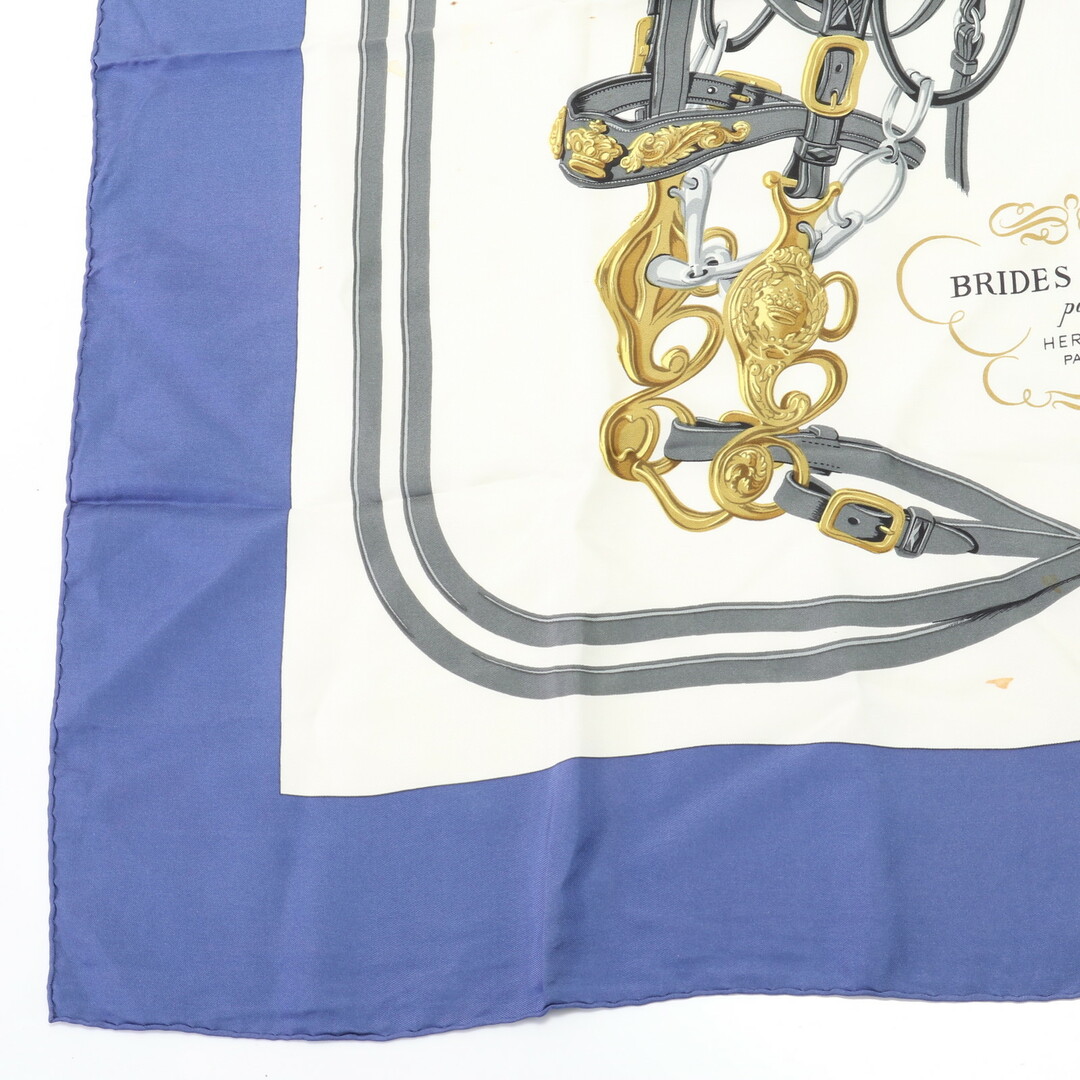 Hermes(エルメス)のエルメス タグ付 カレ 90 BRIDES de GALA 式典用の馬勒 スカーフ シルク 100％ Cマーク 絹 ストール ブルー レディース HHE X1-4 レディースのファッション小物(バンダナ/スカーフ)の商品写真