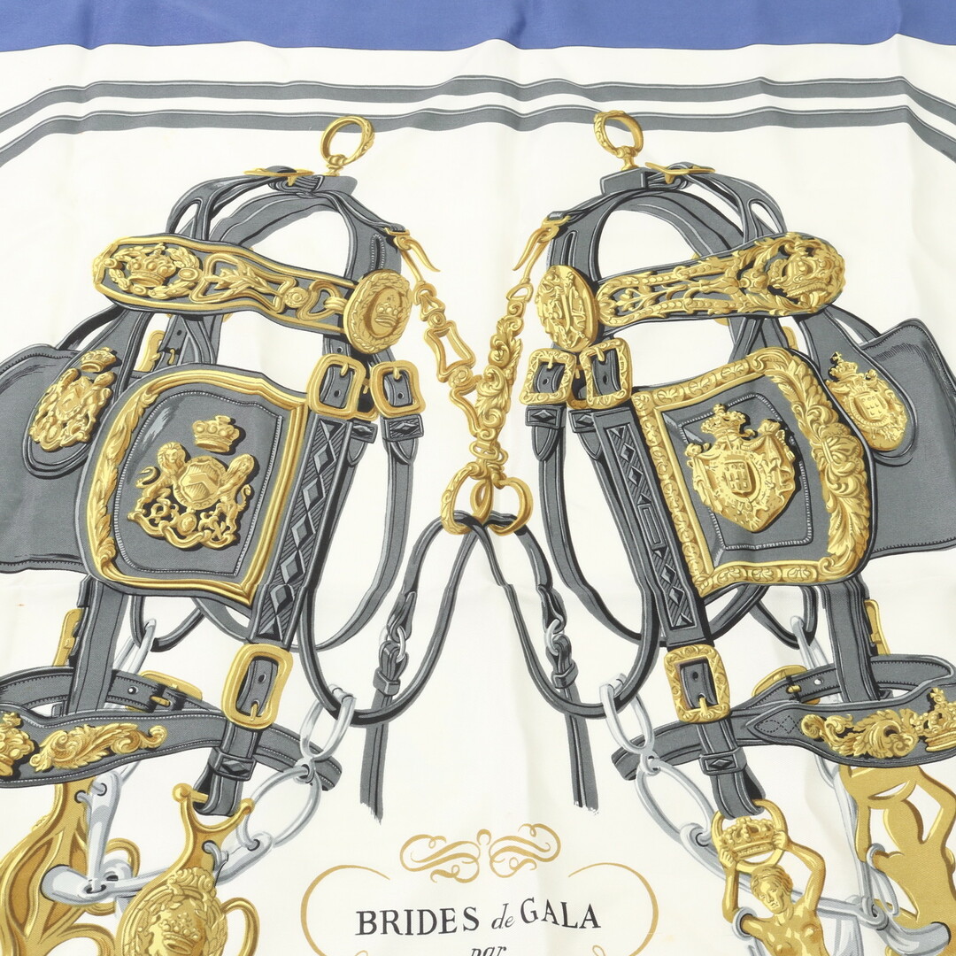 Hermes(エルメス)のエルメス タグ付 カレ 90 BRIDES de GALA 式典用の馬勒 スカーフ シルク 100％ Cマーク 絹 ストール ブルー レディース HHE X1-4 レディースのファッション小物(バンダナ/スカーフ)の商品写真