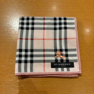 バーバリー(BURBERRY)のバーバリーハンカチノバチェックピンク(ハンカチ)