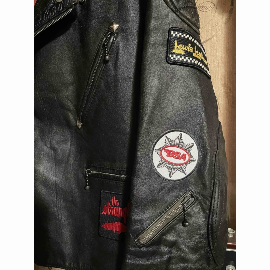 Lewis Leathers(ルイスレザー)のファレル着似 70s ルイスレザー カスタム ライダース ライトニング 40 メンズのジャケット/アウター(ライダースジャケット)の商品写真