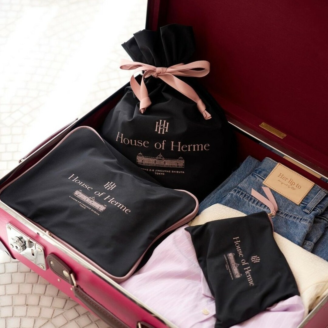 Her lip to(ハーリップトゥ)の【巾着orフラットポーチ】HH Travel Multi Pouch Set レディースのファッション小物(ポーチ)の商品写真