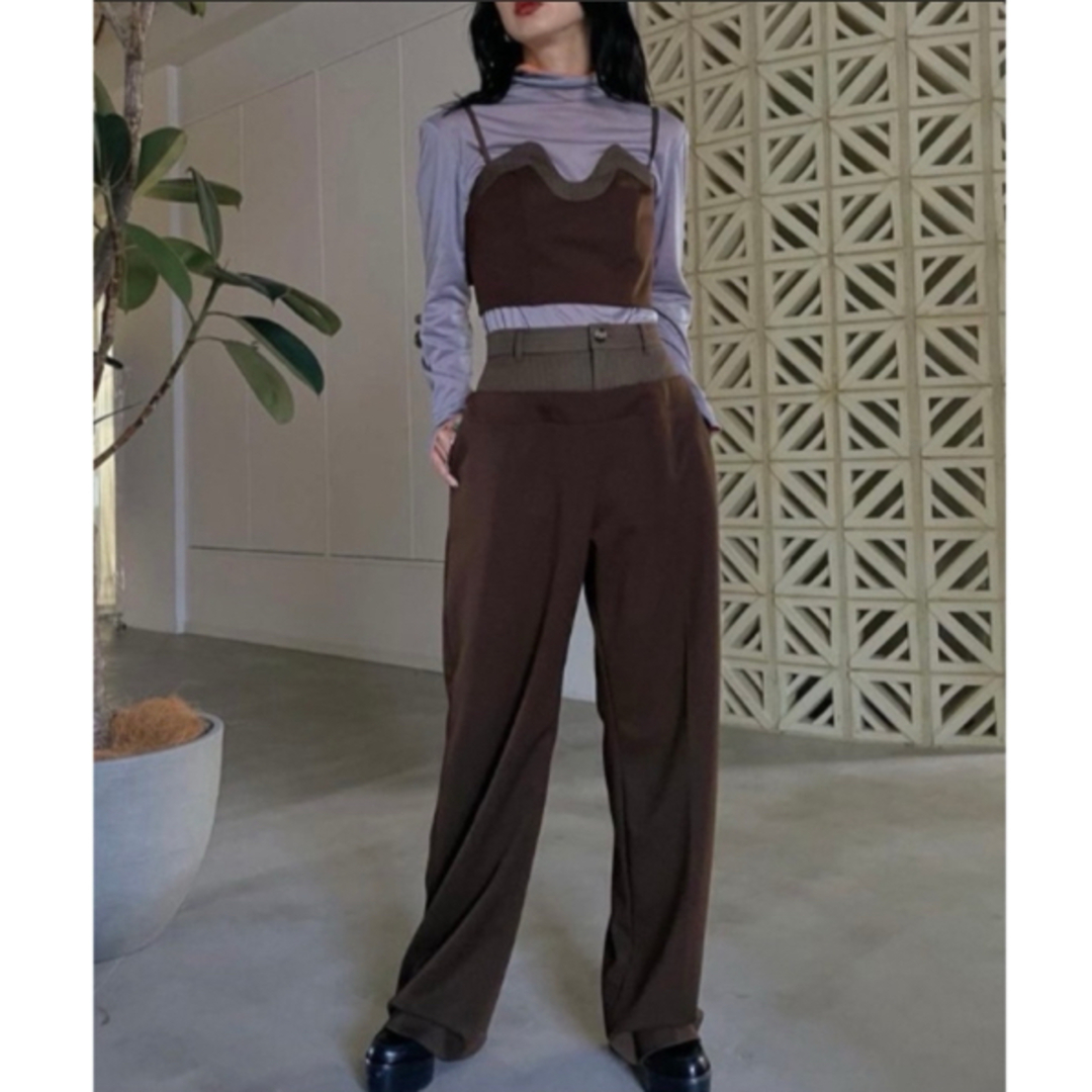 Ameri VINTAGE(アメリヴィンテージ)の【新品】AMERI LAYERED STRIPE STRAIGHT PANTS レディースのパンツ(カジュアルパンツ)の商品写真