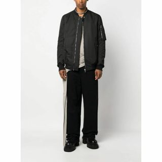 リックオウエンス(Rick Owens)のリックオウエンス【RU02C7789-TH】23AW ボンバー (ナイロンジャケット)