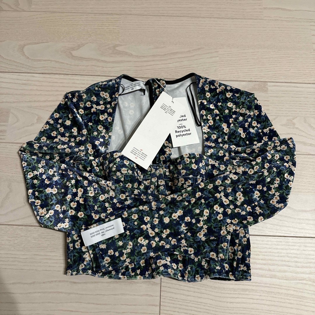 H&M(エイチアンドエム)のh&m×rokh レディースのトップス(カットソー(長袖/七分))の商品写真